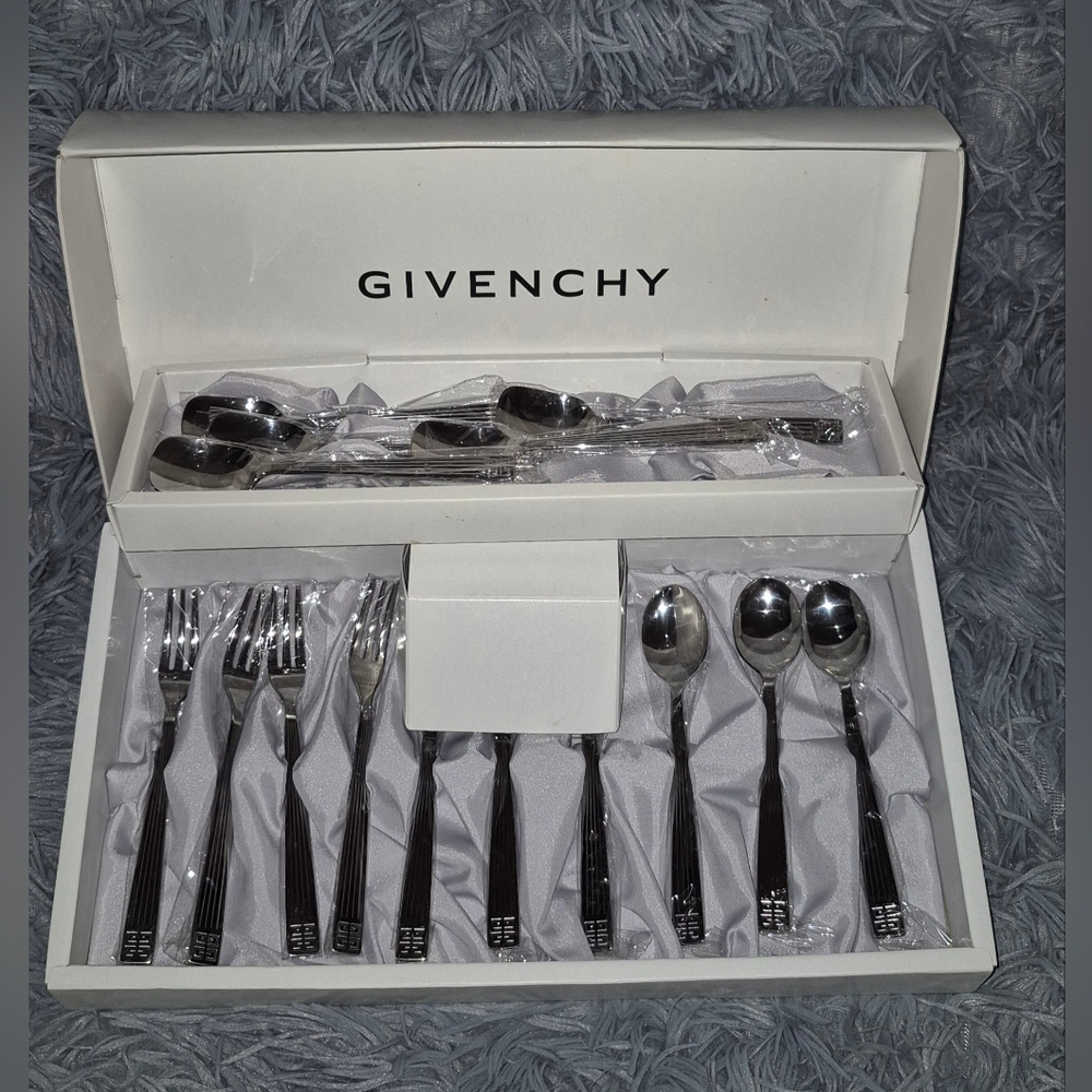 Givenchy Silverware Set - image 6
